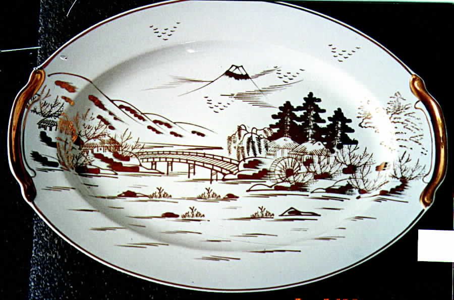 KUT54 14" Oval Serving Platter by Kutani-1