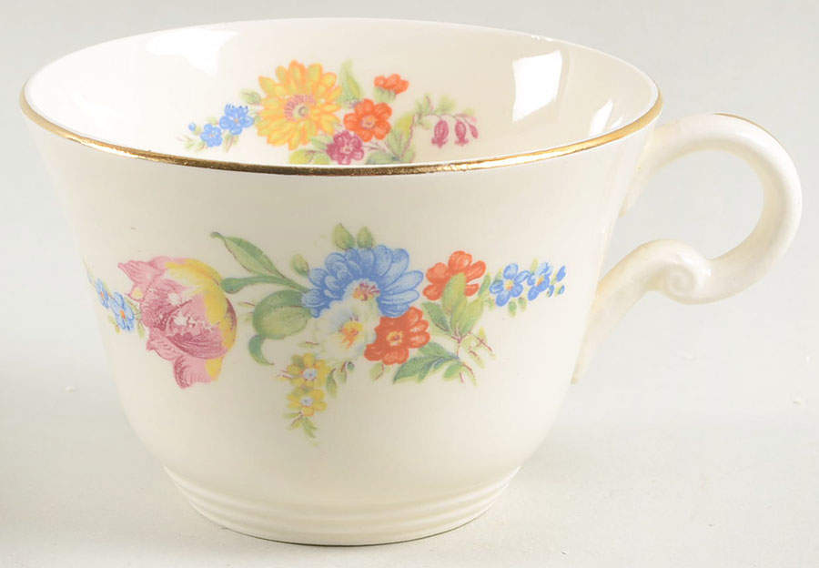 S1272E1-9 Flat Cup by Edwin Knowles-1