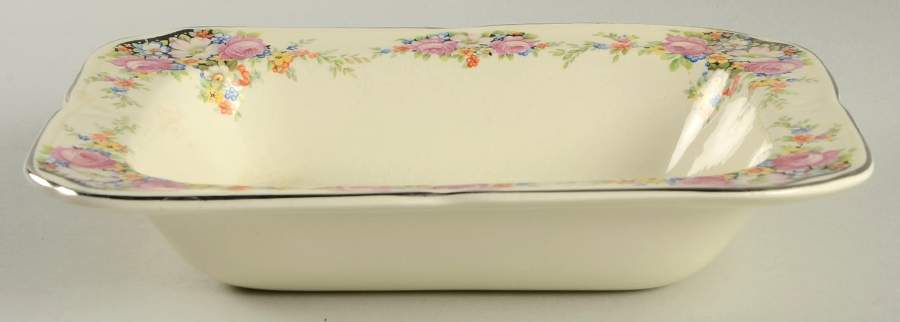 KNO358 9" Oval Vegetable Bowl by Edwin Knowles-1