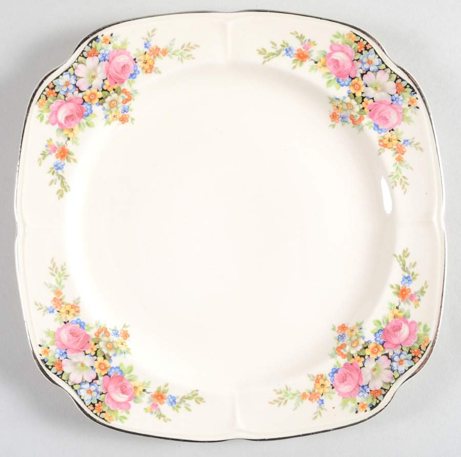 KNO358 Square Luncheon Plate by Edwin Knowles-1
