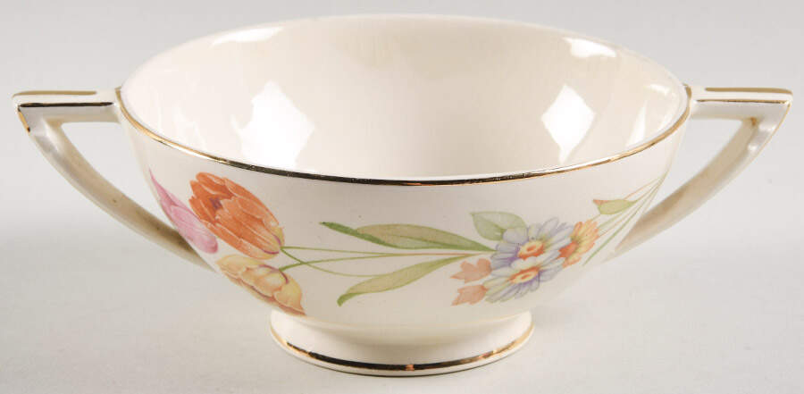 557E1 Sugar Bowl No Lid by Edwin Knowles-1