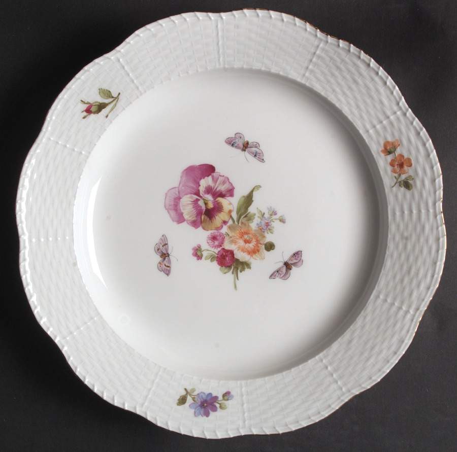 KPM74 Dinner Plate by KPM-1