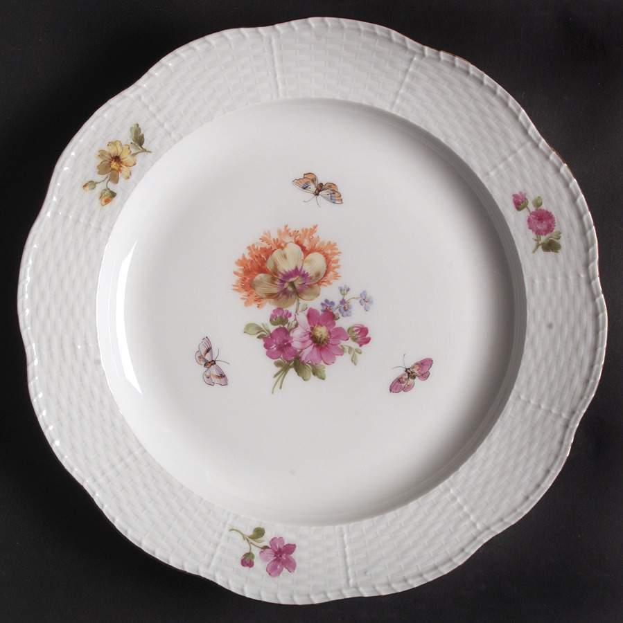 KPM74 Dinner Plate by KPM-1