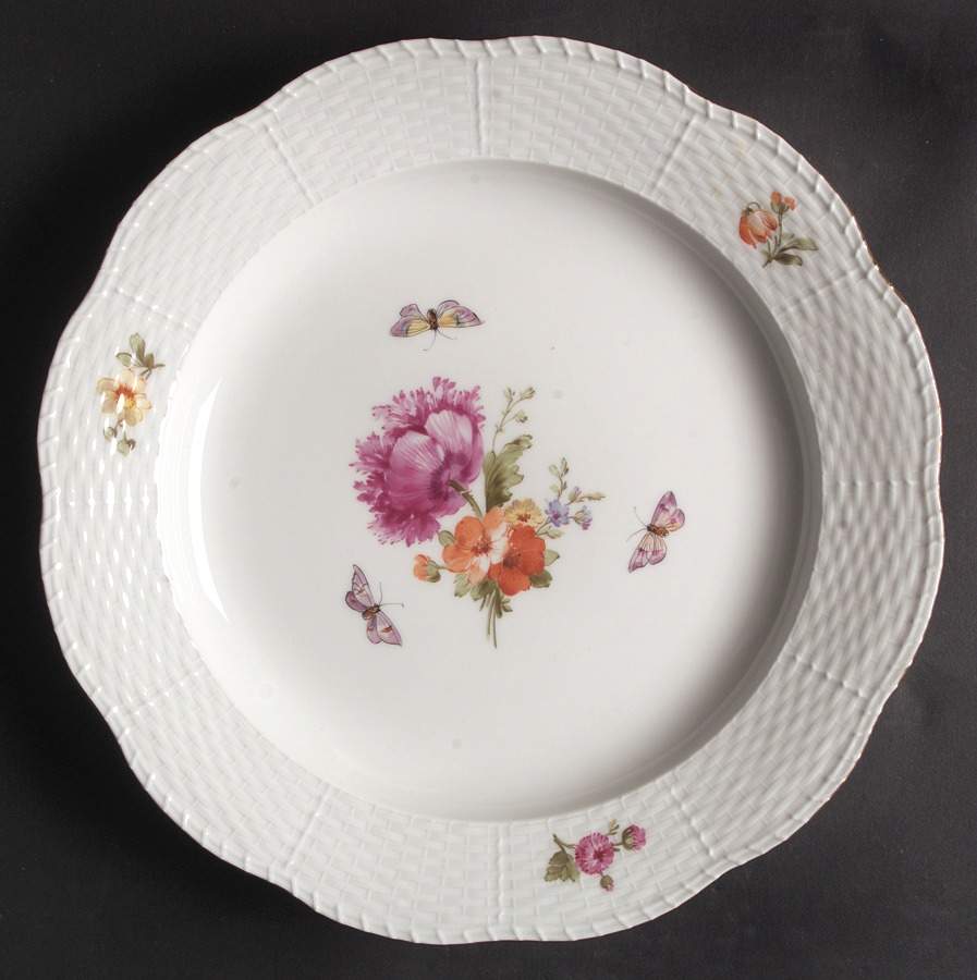 KPM74 Dinner Plate by KPM-1