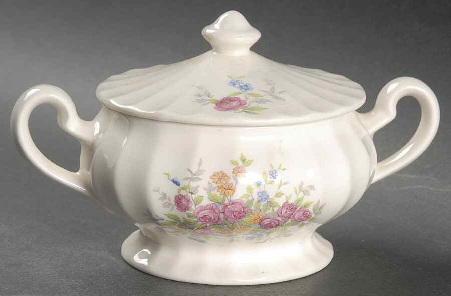 KNO372 Sugar Bowl & Lid by Edwin Knowles-1