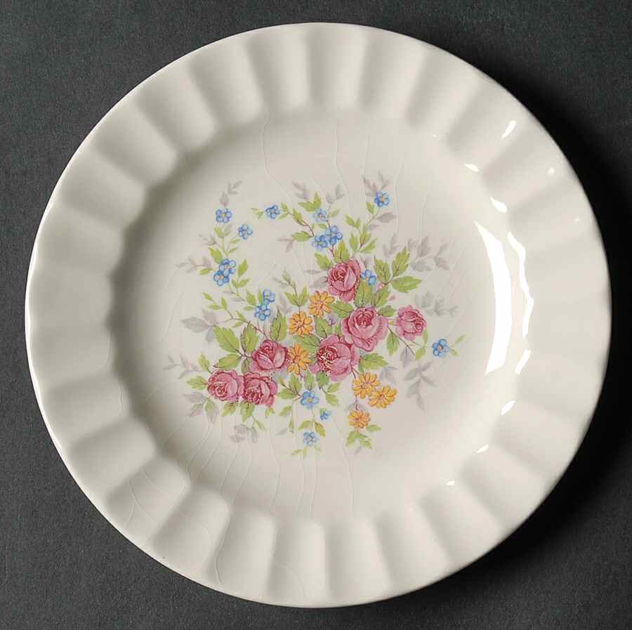 KNO372 Bread & Butter Plate by Edwin Knowles-1
