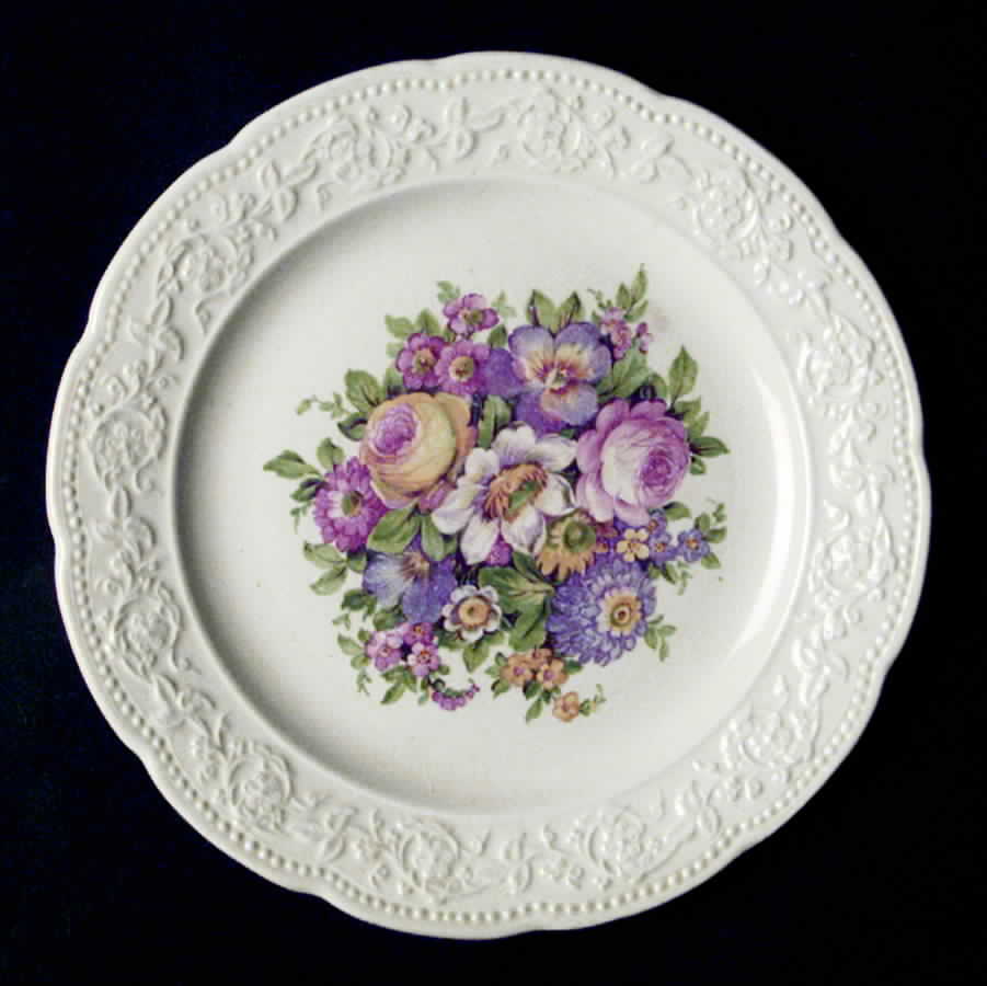 KNO375 Dessert/Pie Plate by Edwin Knowles-1