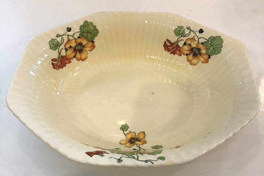 KNO378 9" Oval Vegetable Bowl by Edwin Knowles-1