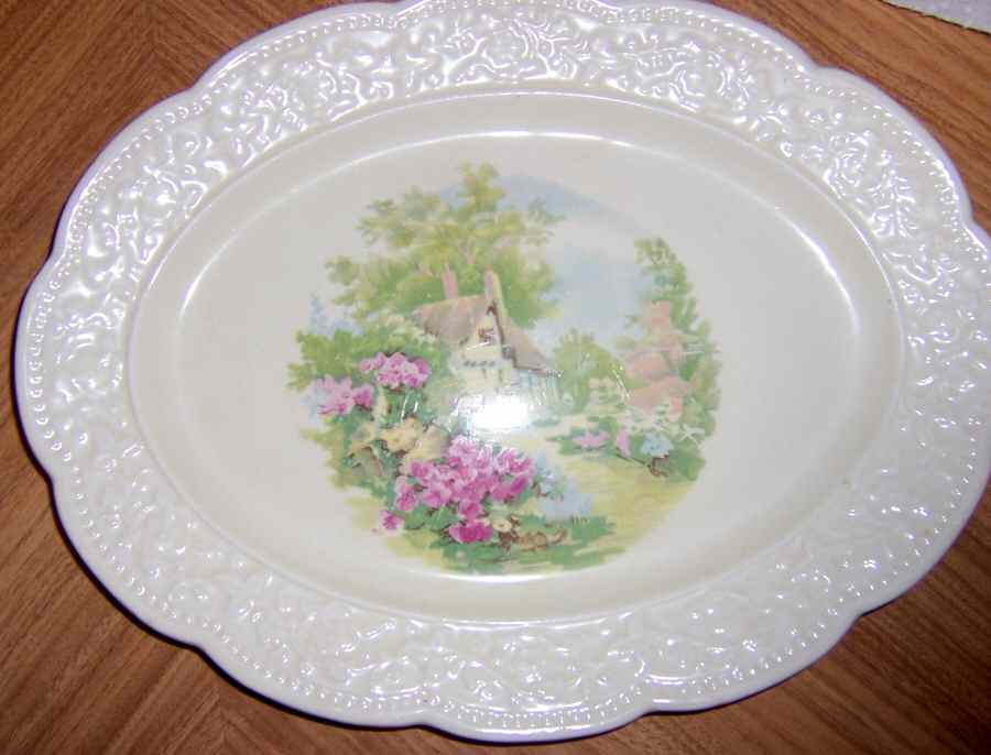 KNO436 11" Oval Serving Platter by Edwin Knowles-1