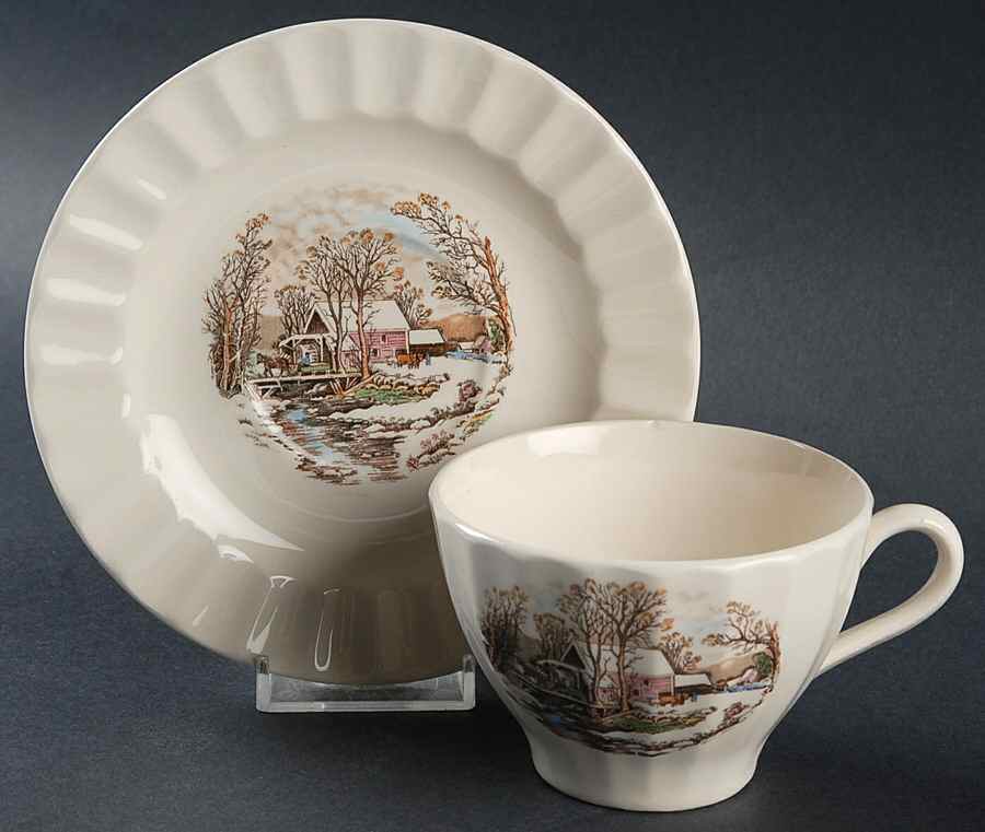 KNO437 Flat Cup & Saucer Set by Edwin Knowles-1