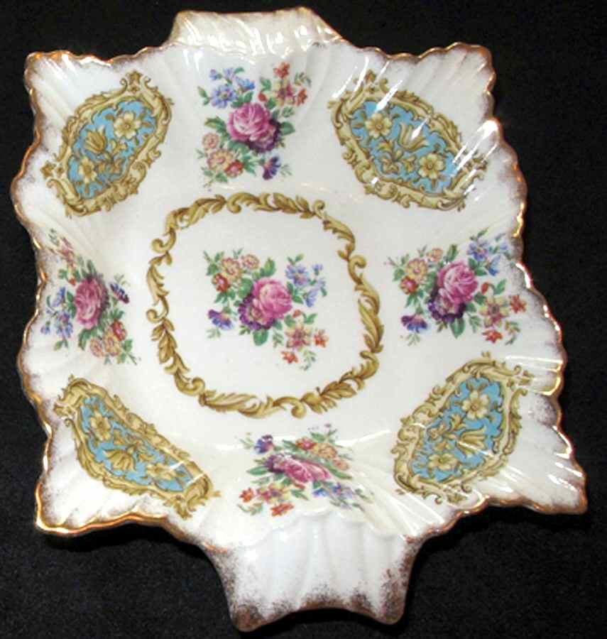Empress 6" Chelsea Sweet Meat by James Kent (England)-1