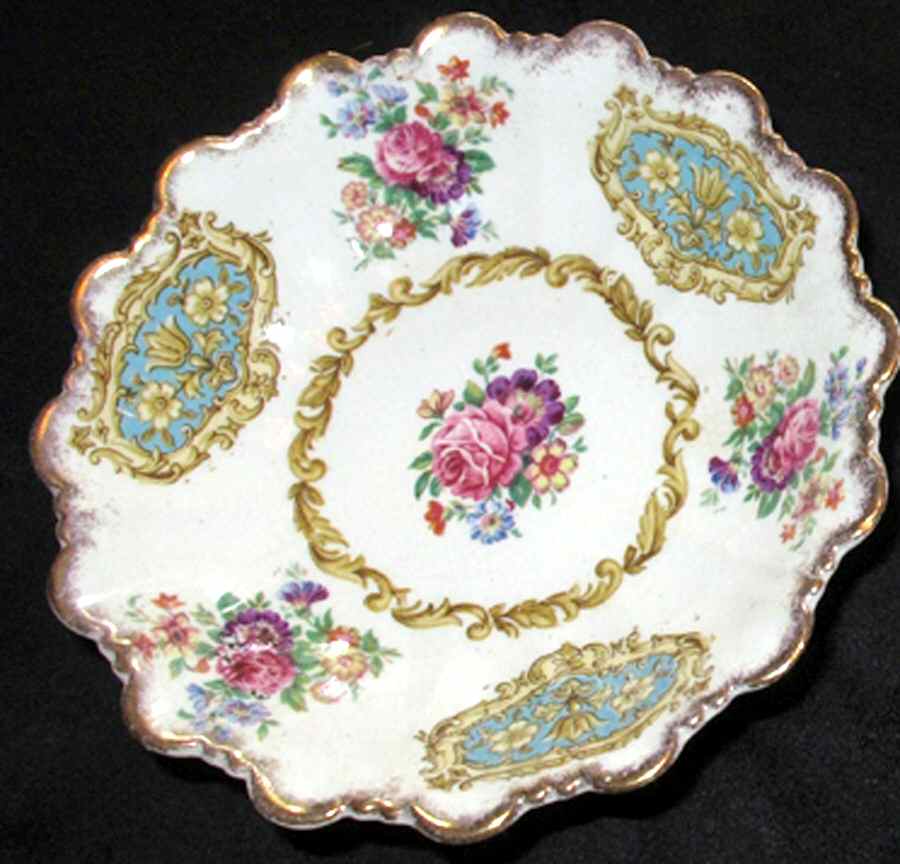 Empress 4" Round Nut Dish by James Kent (England)-1