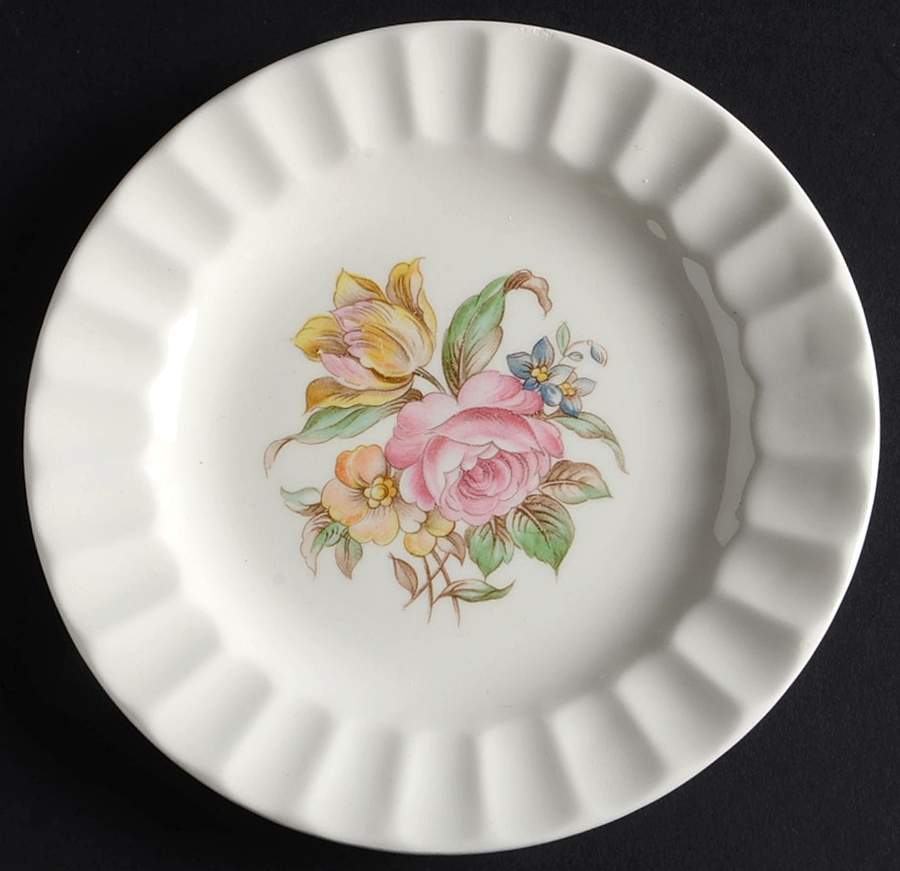 KNO389 Bread & Butter Plate by Edwin Knowles-1