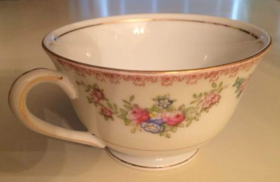 KON68 Footed Cup by Kongo-1