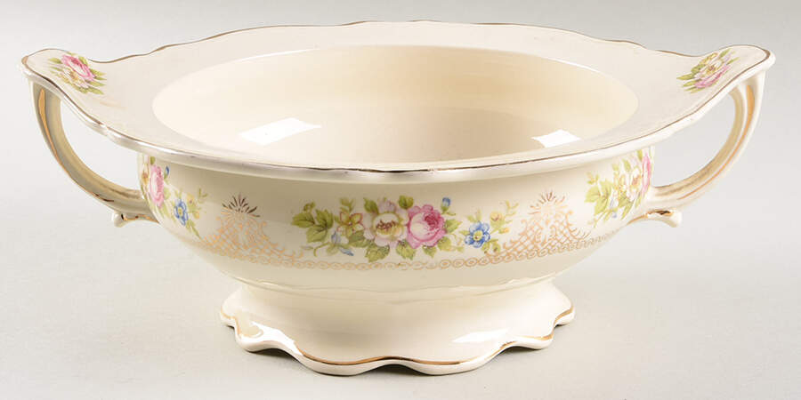KNO444 Round Vegetable No Lid by Edwin Knowles-1
