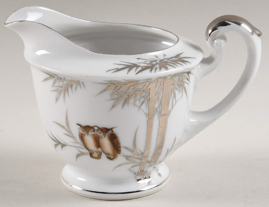 KUT63 Creamer by Kutani-1