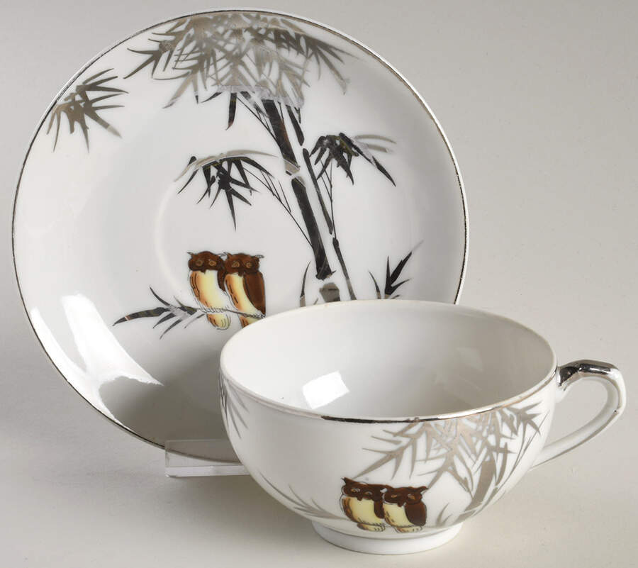 KUT63 Flat Cup & Saucer Set by Kutani-1