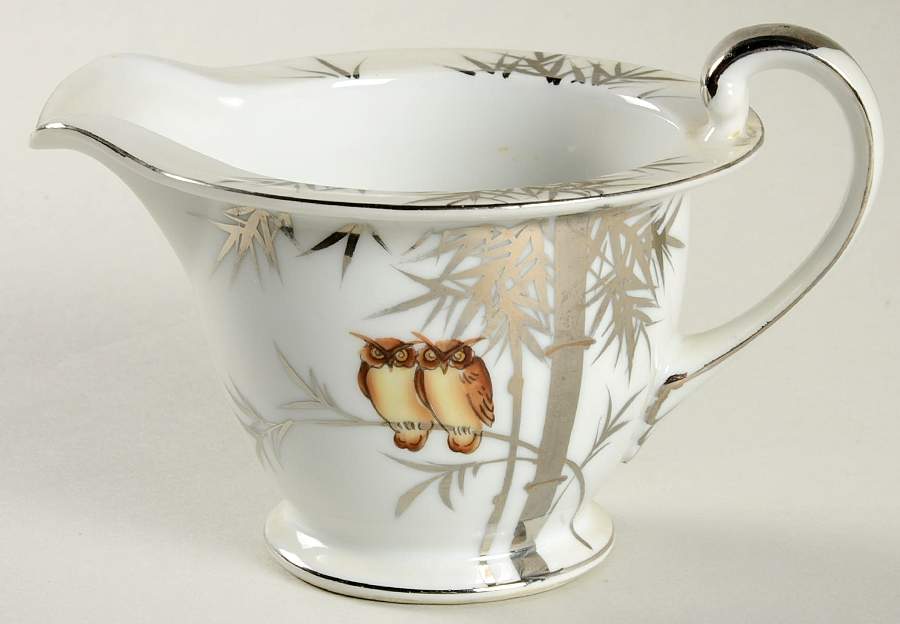 KUT63 Creamer by Kutani-1