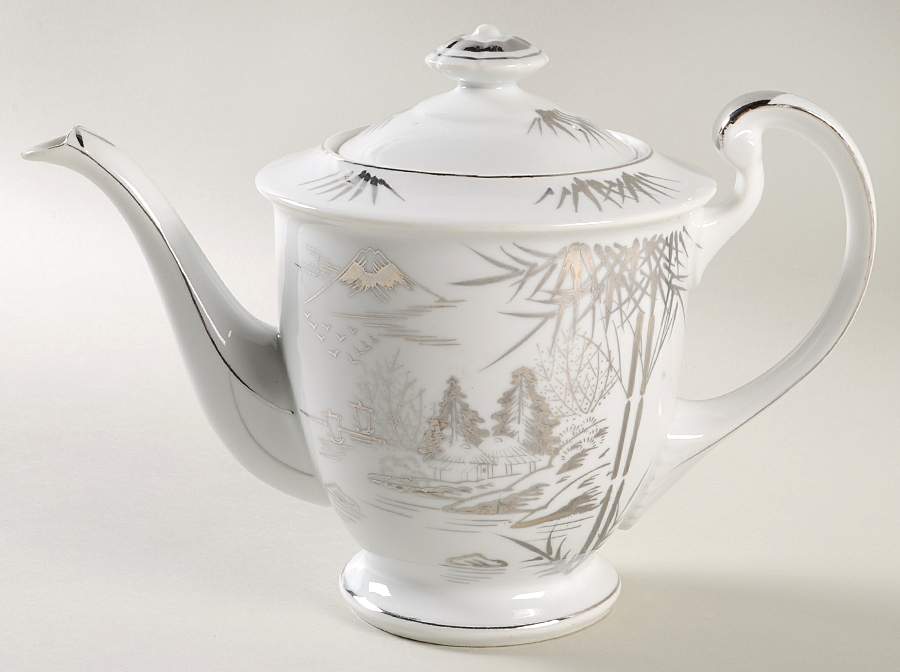 KUT64 Teapot & Lid by Kutani-1