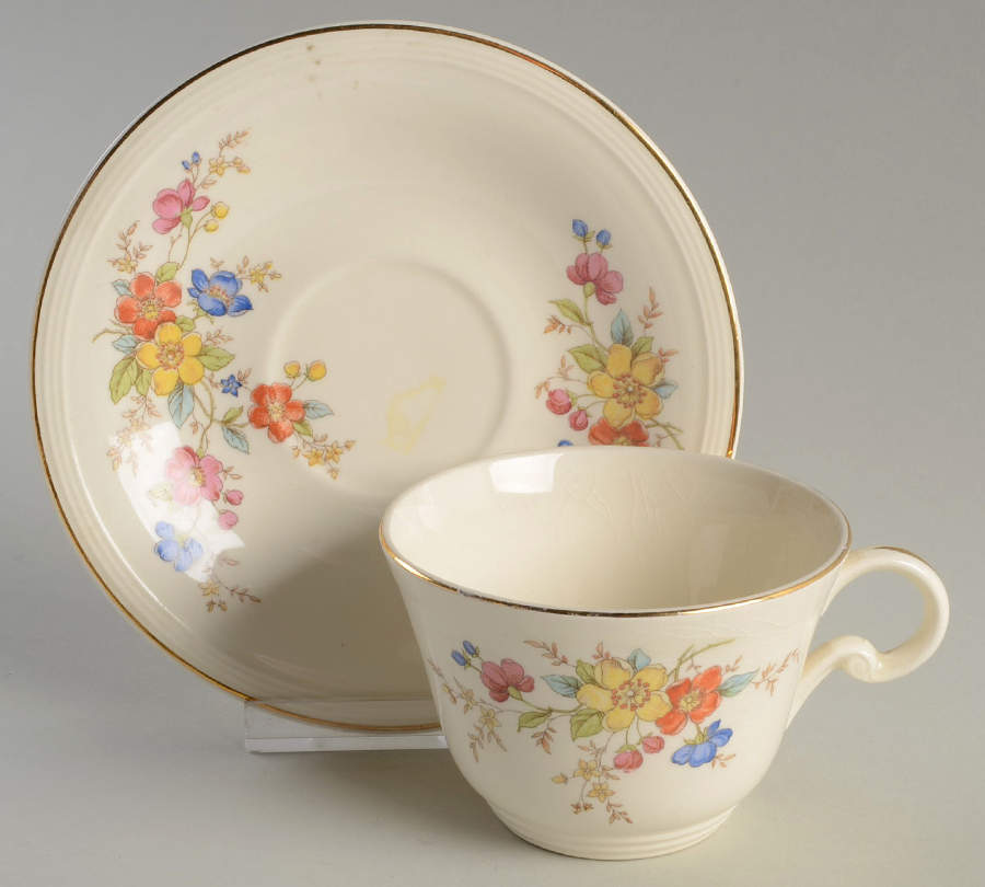 KNO455 Flat Cup & Saucer Set by Edwin Knowles-1