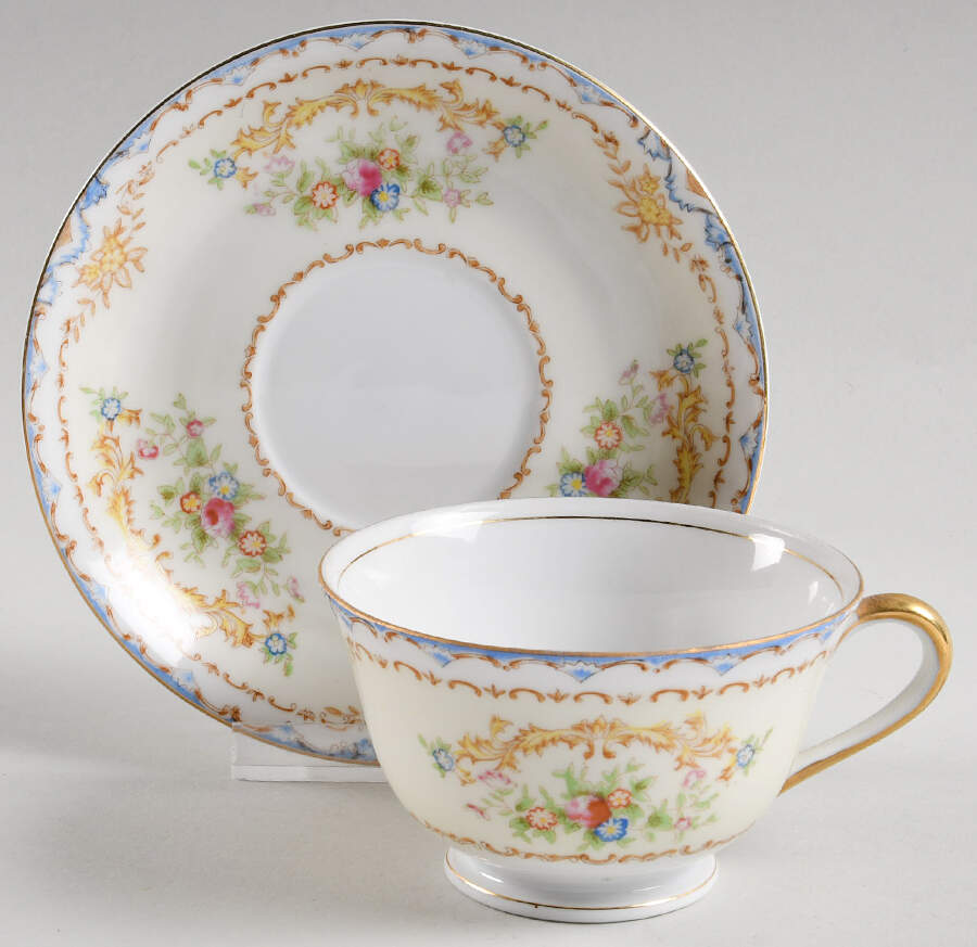 KON73 Footed Cup & Saucer Set by Kongo-1