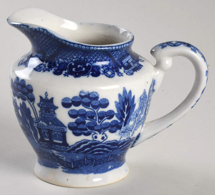 Blue Willow Creamer by Kakusa-1