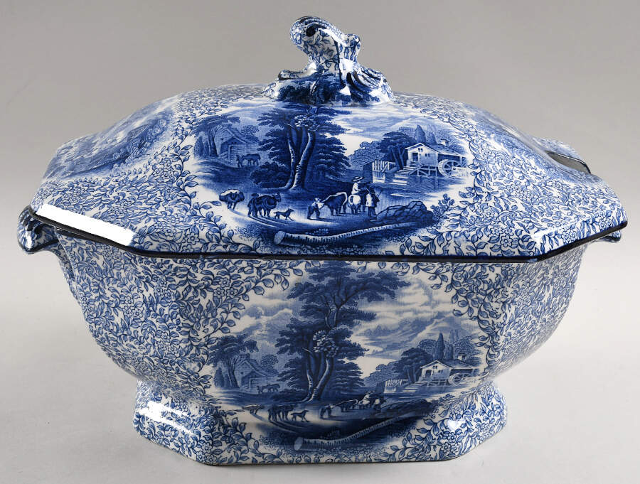 Ye Olde Rectangular Tureen & Lid by James Kent (England)-1