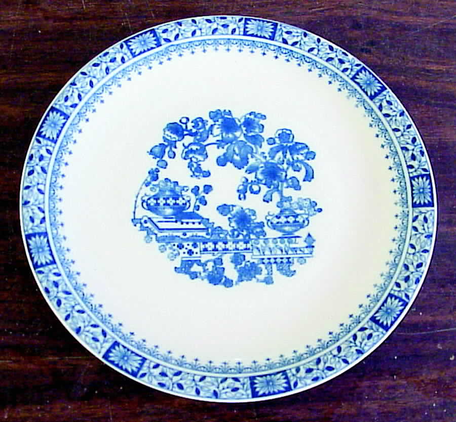 KPM85 Dinner Plate by KPM-1