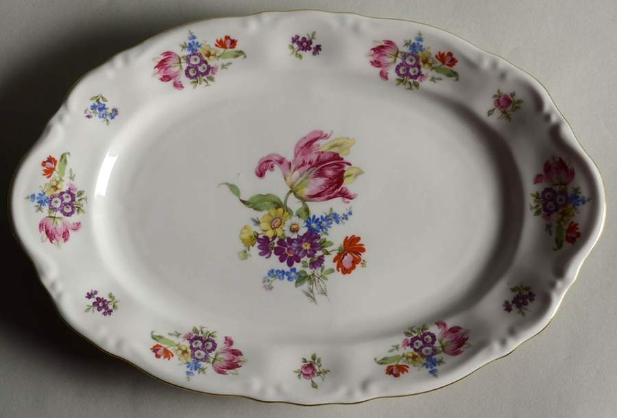 Cordelia 12" Oval Serving Platter by Kronester-1