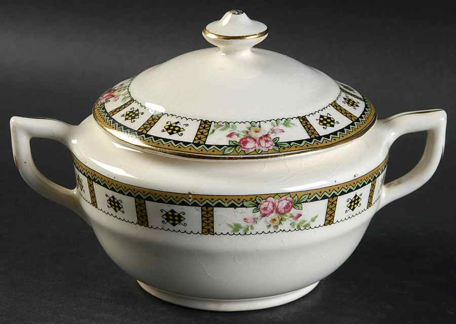 KNO481 Sugar Bowl & Lid by Edwin Knowles-1