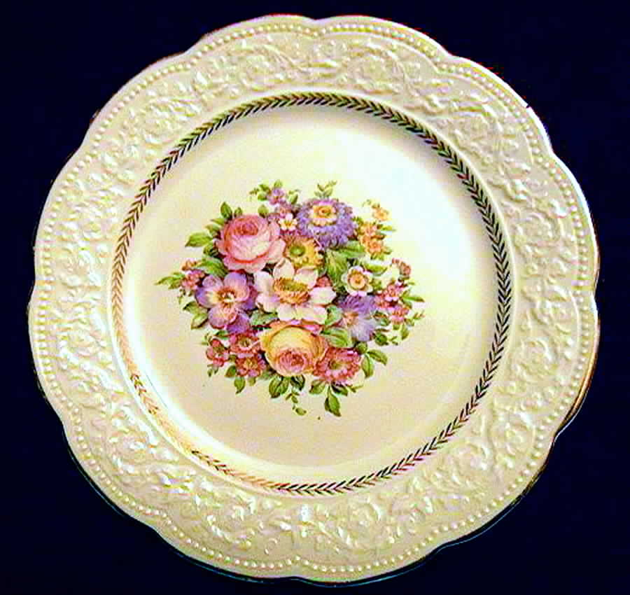 KNO482 Dinner Plate by Edwin Knowles-1
