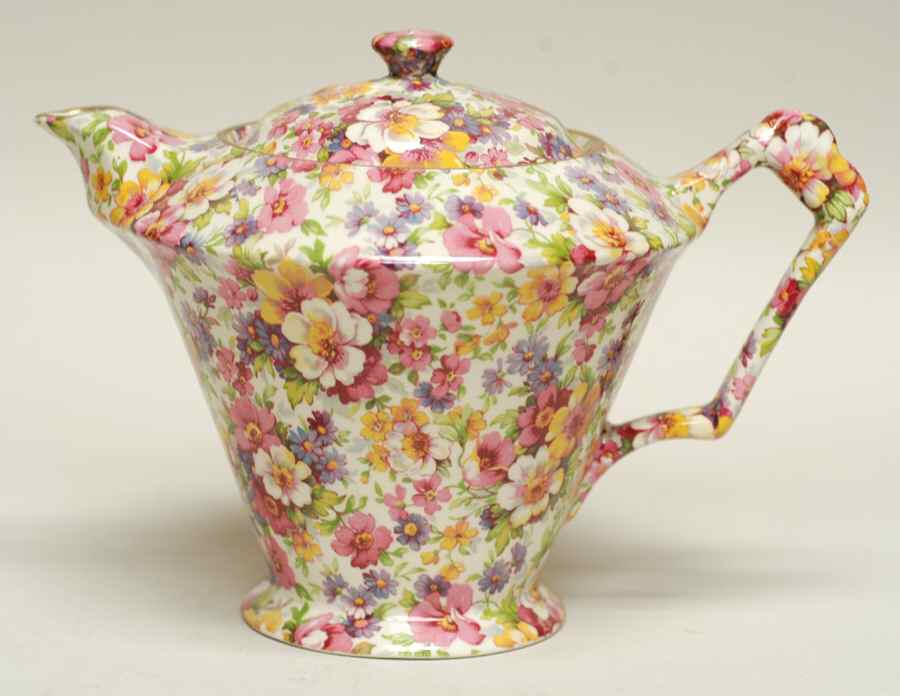 Dubarry (Majestic Shape, New, Globe Stamp) Teapot & Lid by James Kent (England)-1