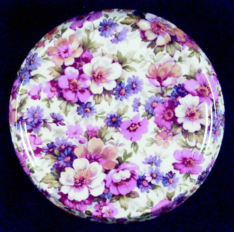 Dubarry (Granville, New, Globe Backstamp) Diamond Round Tea Tile by James Kent (England)-1
