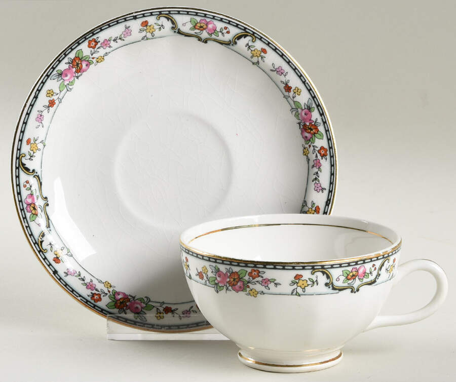 KNO485 Footed Cup & Saucer Set by Edwin Knowles-1
