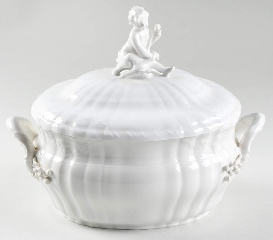 Rocaille Oval Tureen & Lid by KPM-1