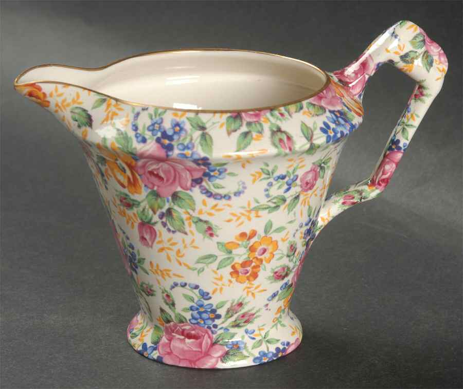 Rosalynde(Granville, New, Globestp) Diamond Round Creamer by James Kent (England)-1