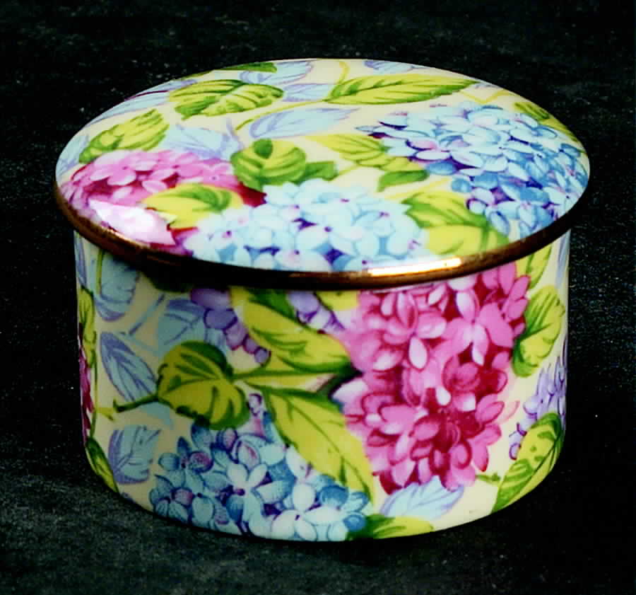 Hydrangea (New, Granville, Cream Background) Round Deep Pill Box with Lid by James Kent (England)-1