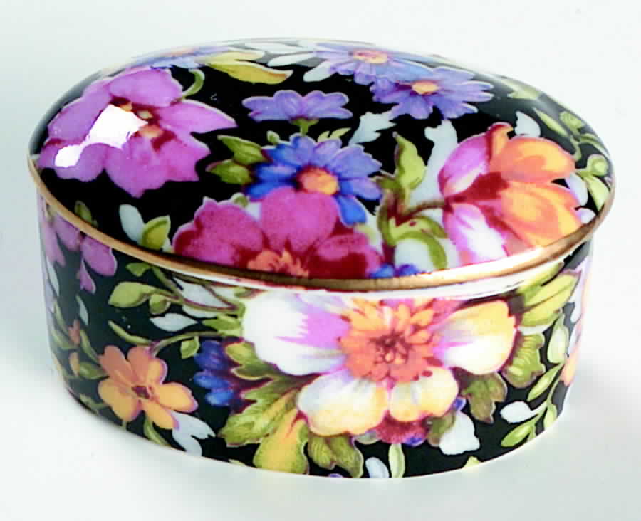Lydia (New, Granville Shape) Oval Pill Box with Lid by James Kent (England)-1