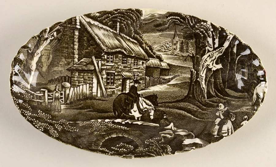 KNT23 Relish/Gravy Underplate by James Kent (England)-1