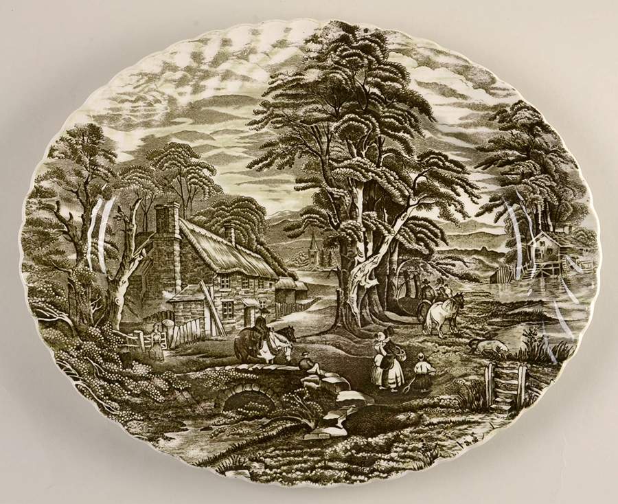KNT23 13" Oval Serving Platter by James Kent (England)-1