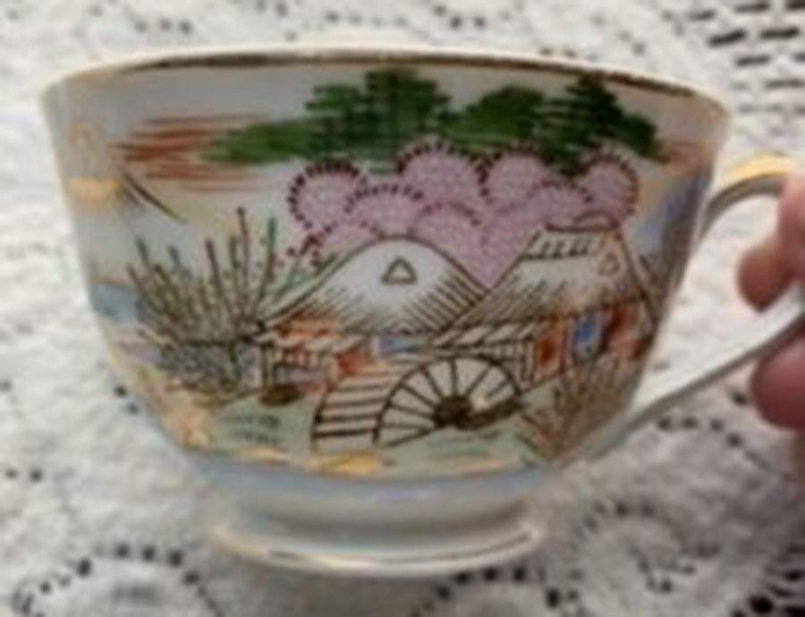 KUT72 Footed Cup by Kutani-1