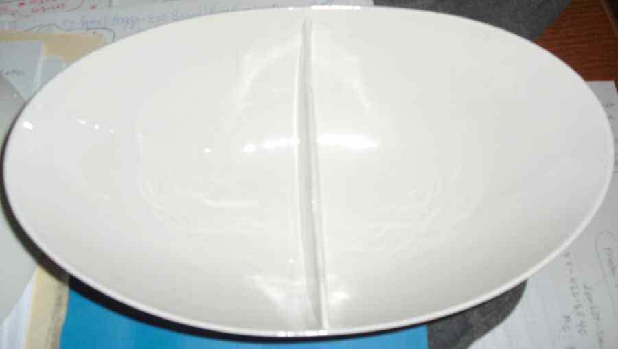 Bluefield Oval Divided Vegetable Bowl by Kokura-1