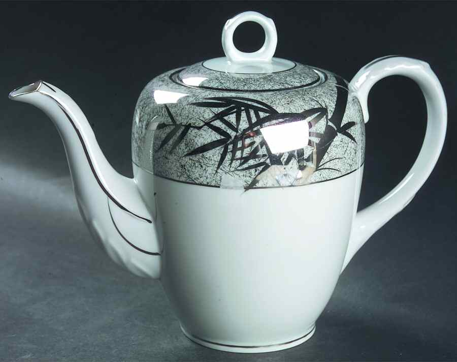 KUT73 Coffee Pot & Lid by Kutani-1