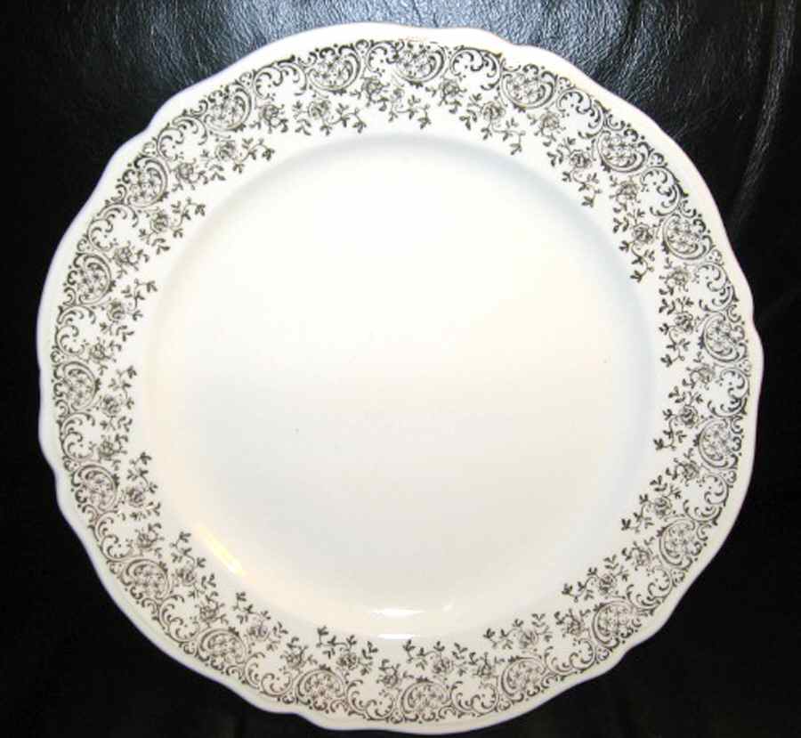 KNO525 Dinner Plate by Edwin Knowles-1