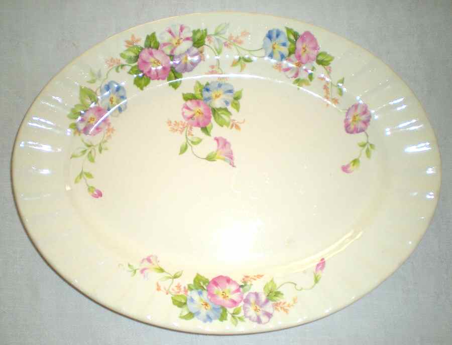 KNO526 11" Oval Serving Platter by Edwin Knowles-1