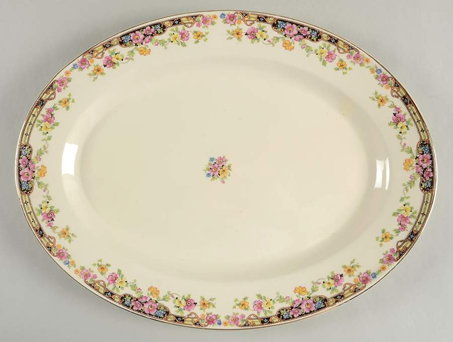 KNO530 15" Oval Serving Platter by Edwin Knowles-1