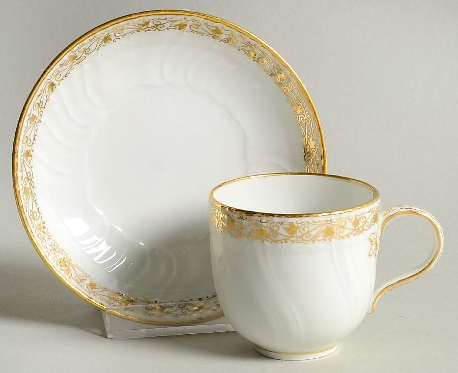 KPM102 Flat Demitasse Cup & Saucer Set by KPM-1