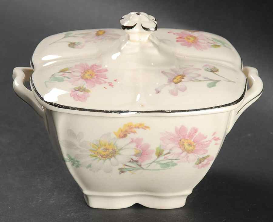 KNO533 Sugar Bowl & Lid by Edwin Knowles-1