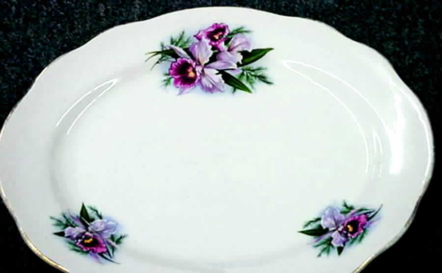 6377 14" Oval Serving Platter by James Kent (England)-1