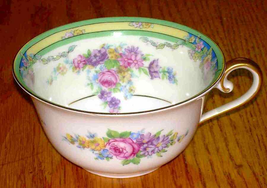 5104 Flat Cup by KPM-1